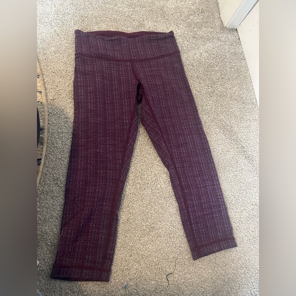 Lululemon leggings - Picture 1 of 2